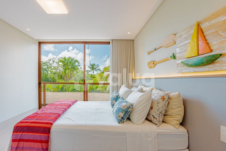 Beautiful House with 6 Suites 200m from Beach Praia do Forte