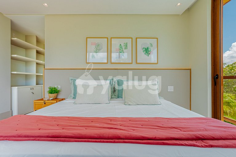 Beautiful House with 6 Suites 200m from Beach Praia do Forte