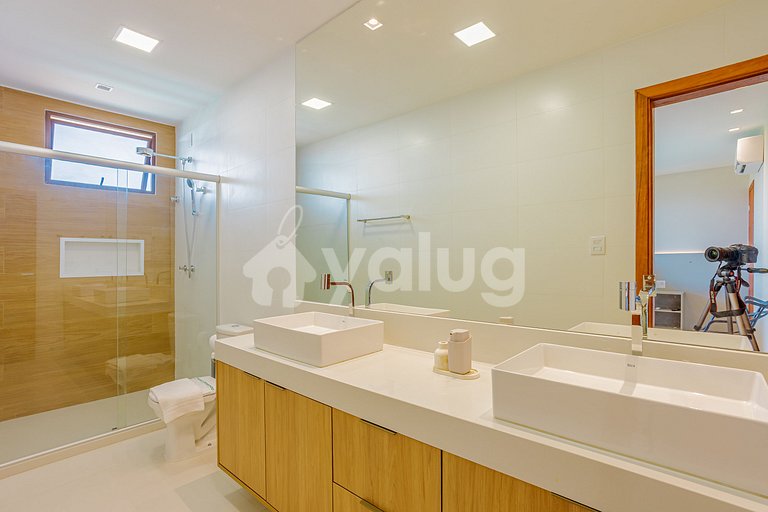 Maravilhosa Casa com piscina e 7 suítes - Praia do Forte