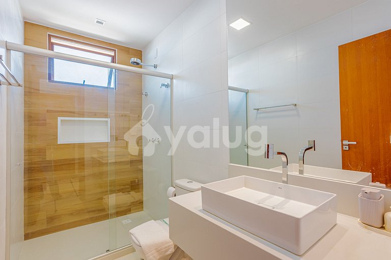 Maravilhosa Casa com piscina e 7 suítes - Praia do Forte