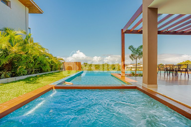 Beautiful House with Pool and 7 Suites - Praia do Forte