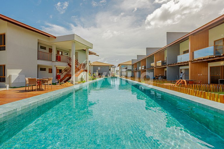 Apartamento en un cond. frente a la playa en Itacimirim.