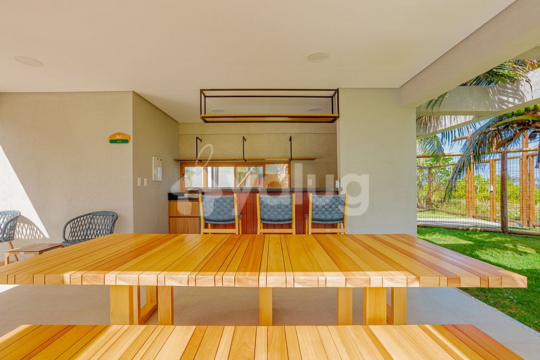 Apartamento en un cond. frente a la playa en Itacimirim.