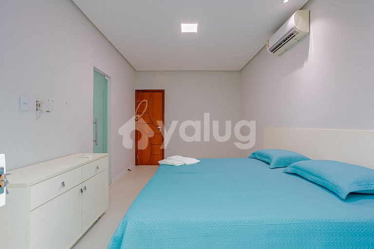 Hermosa casa con 4 suites y piscina - Paraíso dos Lagos