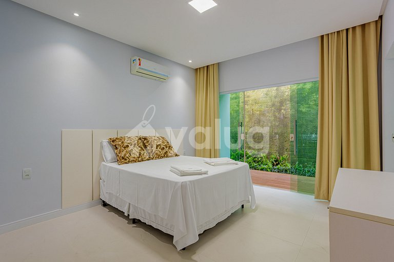 Hermosa casa con 4 suites y piscina - Paraíso dos Lagos