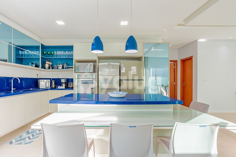 Hermosa casa con 4 suites y piscina - Paraíso dos Lagos