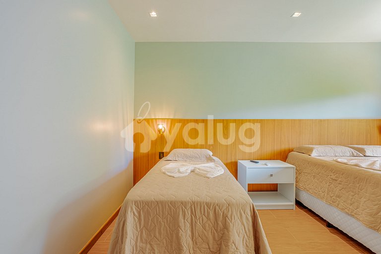 Casa Alto Padrão 4 Suítes - Praia Bella