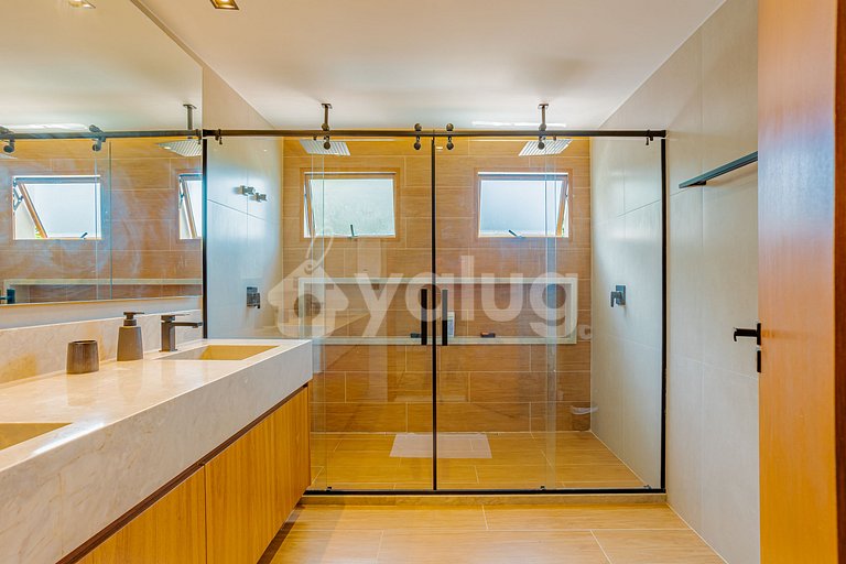 Casa Alto Padrão 4 Suítes - Praia Bella