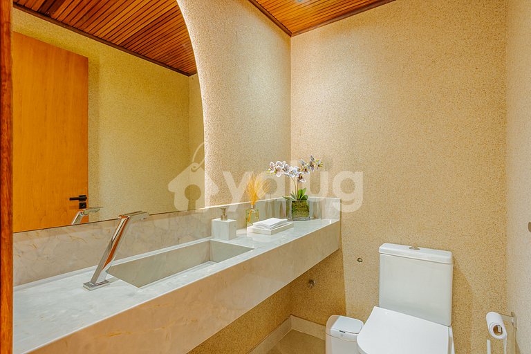 Casa Alto Padrão 4 Suítes - Praia Bella