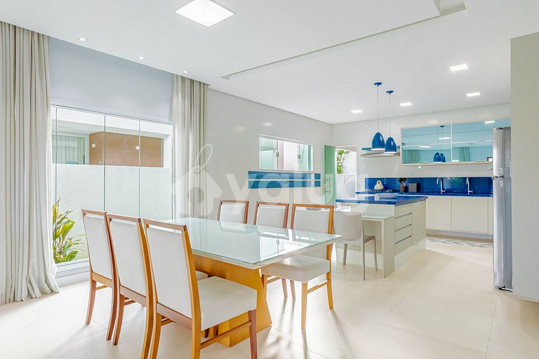 Hermosa casa con 4 suites y piscina - Paraíso dos Lagos