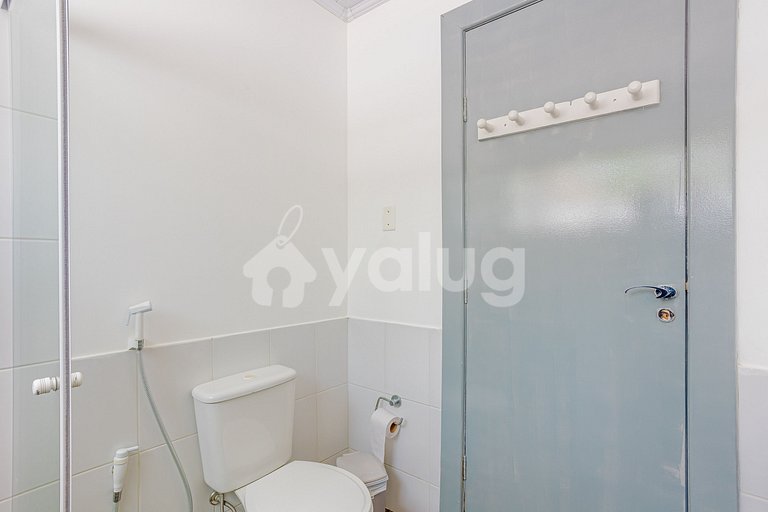 Casa con piscina, 6 suites, a 50 m de la playa - Busca Vida