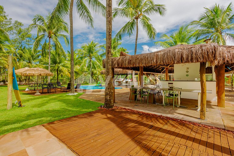 Casa con piscina, 6 suites, a 50 m de la playa - Busca Vida