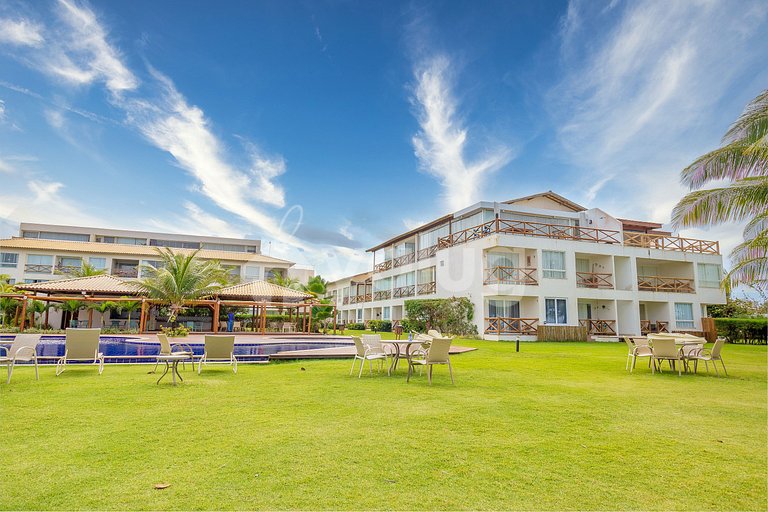 Beautiful 2-Bedroom House with Ocean View, Guarajuba