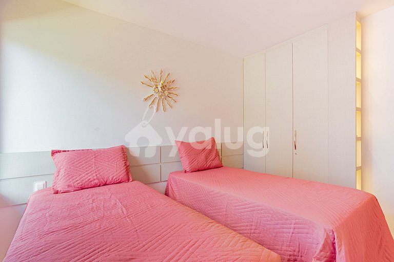 Hermoso apto de 2 habitaciones frente la playa - Imbassaí