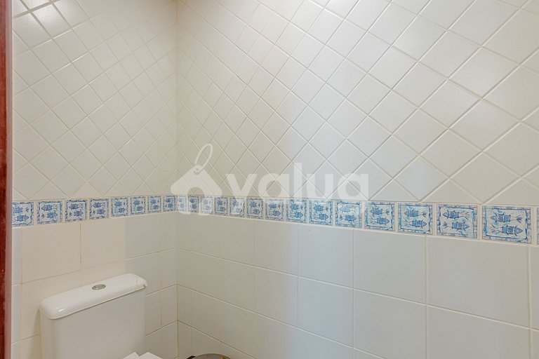 Linda Casa 5 Suítes com Piscina é na areia - Guarajuba