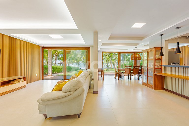 Hermosa casa con 5 suites y piscina - Guarajuba