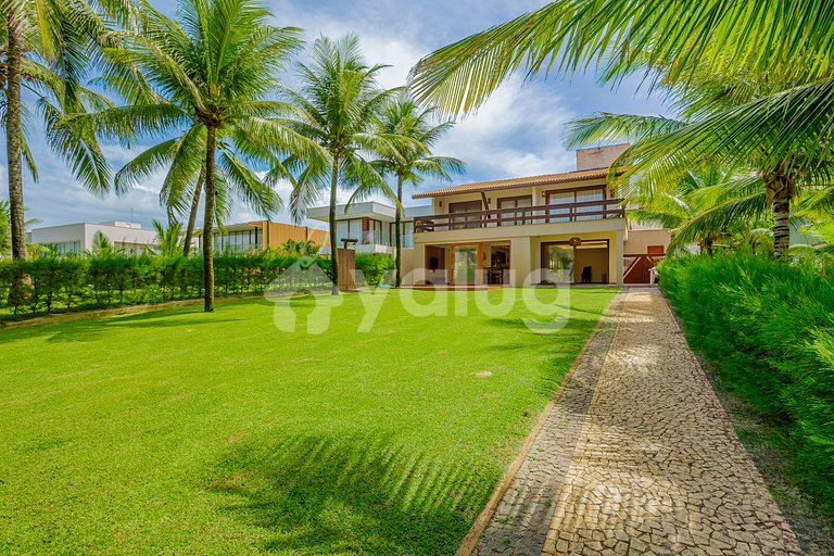 Hermosa casa con 5 suites y piscina - Guarajuba
