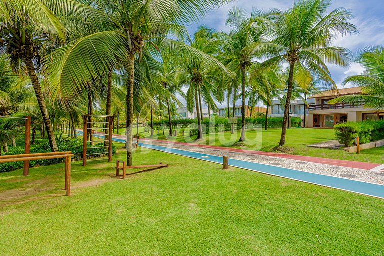 Beautiful House with 5 Suites and Pool - Guarajuba