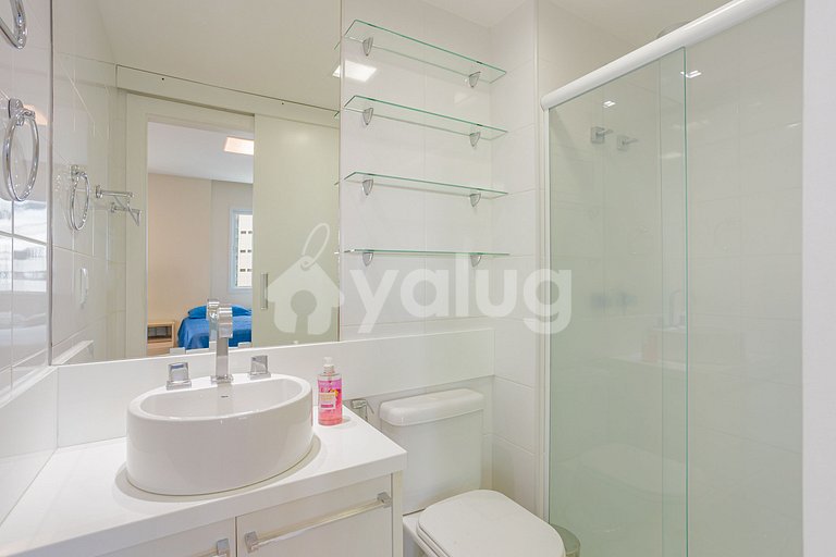 Beautiful Apartment for 2 People near Salvador Shopping Mall