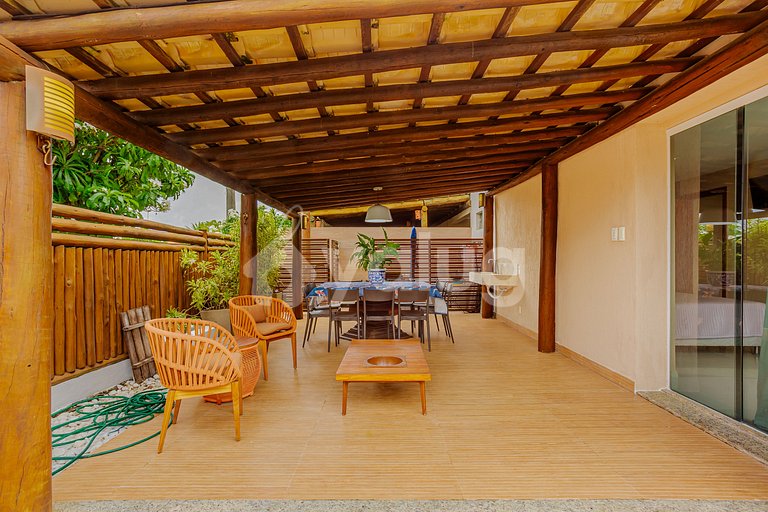 Beautiful 2-Bedroom House with Ocean View, Guarajuba