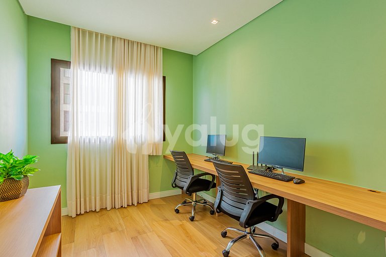 Beautiful studio apartment 100m from Barra Beach.