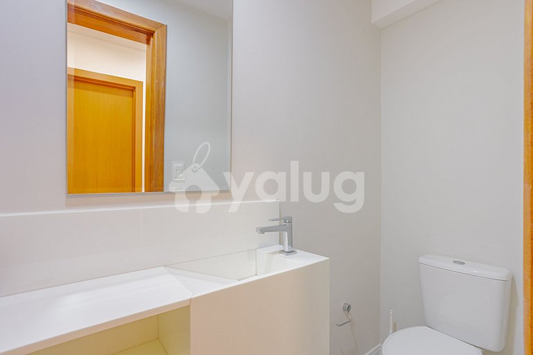 PF153 Duplex perfecto con piscina, 4 suites, Praia do Forte