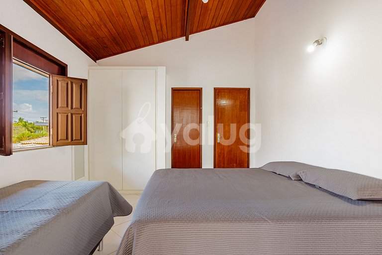 Maravilhosa Casa 5 Suítes a 550m da Praia