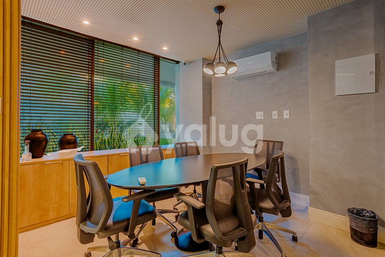 2-Bedroom Ap in Condo with Pool 40m from Ondina Beach