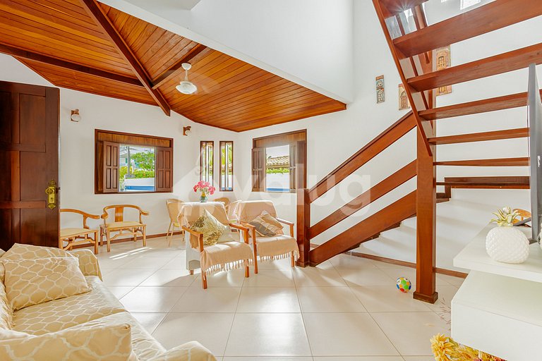 Maravilhosa Casa 5 Suítes a 550m da Praia
