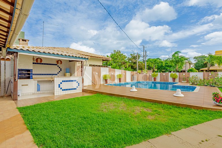 Maravilhosa Casa 5 Suítes a 550m da Praia