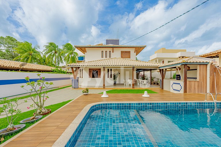 Maravilhosa Casa 5 Suítes a 550m da Praia