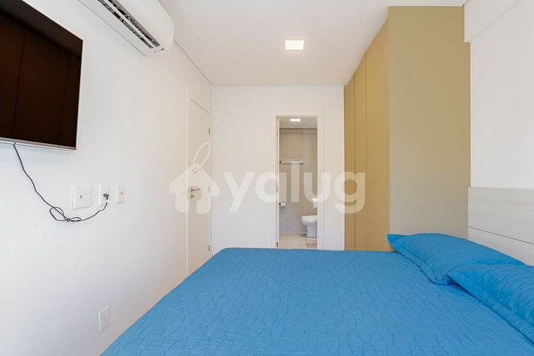 2-Bedroom Ap in Condo with Pool 40m from Ondina Beach