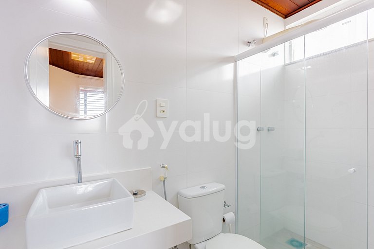 GB151 Perfeita Casa c/ piscina 7/4 a 160m da Praia  Guarajub