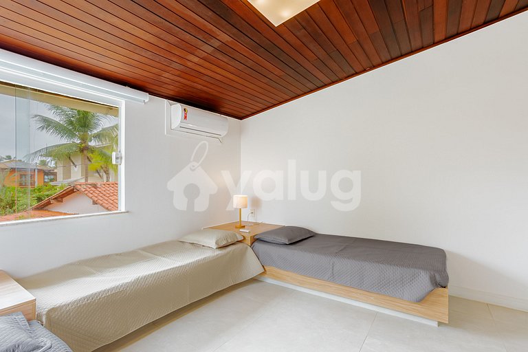 GB151 Perfeita Casa c/ piscina 7/4 a 160m da Praia  Guarajub