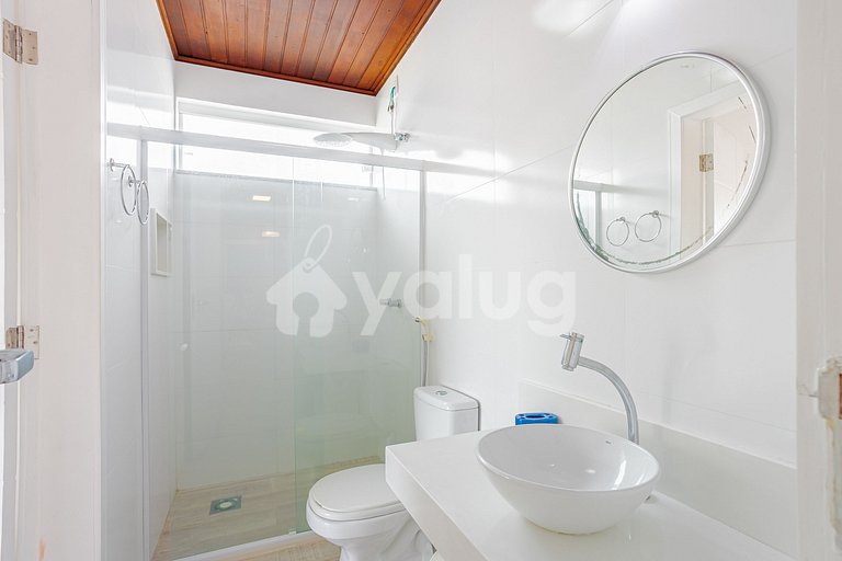 GB151 Perfect 7/4 house with pool, 160m from the beach