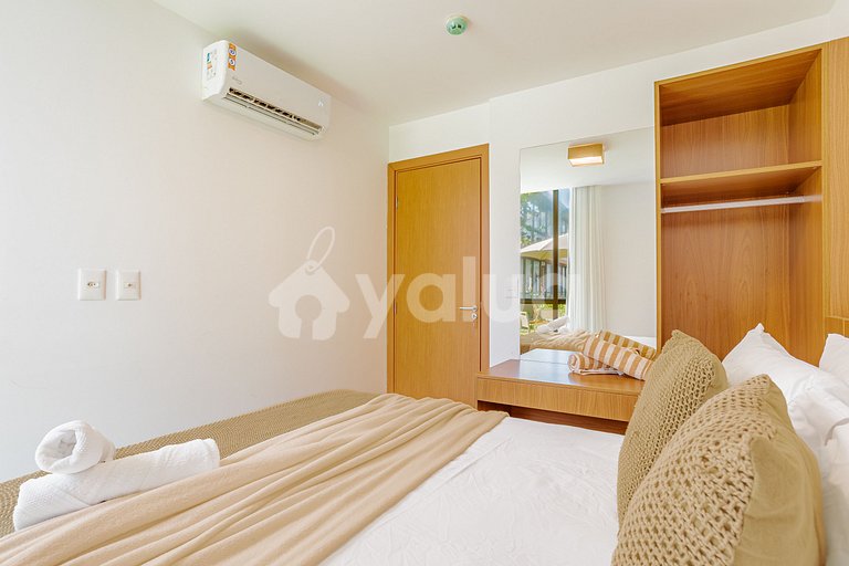 GB152 Perfeito Apart 3/4 Cond. c/ Piscina Pé na Areia