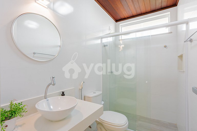 GB151 Perfeita Casa c/ piscina 7/4 a 160m da Praia  Guarajub