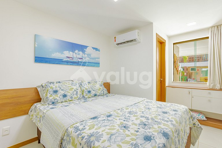 IT139 Apt 2 Suítes Cond Pé na Areia c/ Piscina