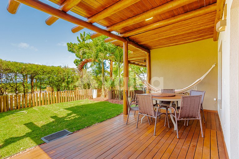 IT140 3/4 Duplex Ocean-View in Gated with Pool Beachfront
