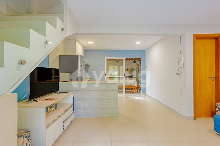 Dúplex IT 141 en condominio con piscina y acceso a la playa