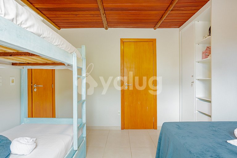 Dúplex IT 141 en condominio con piscina y acceso a la playa