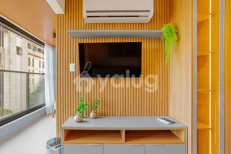 BR24 Beautiful AP 150m from the Beach  Condo with Pool  Barr