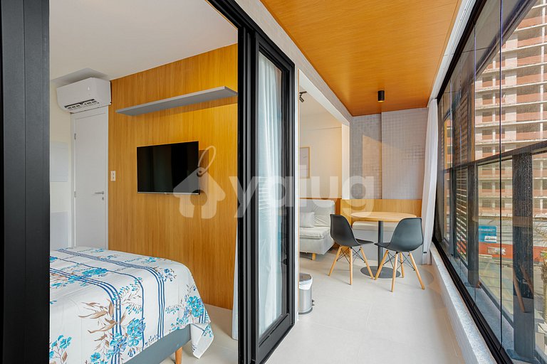 BR24 Beautiful AP 150m from the Beach  Condo with Pool  Barr