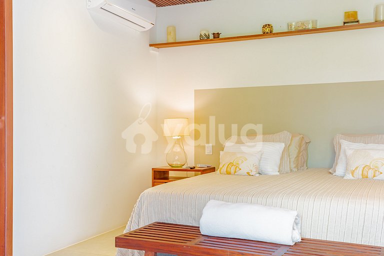 High standard house with 4 suites - Praia do Forte.