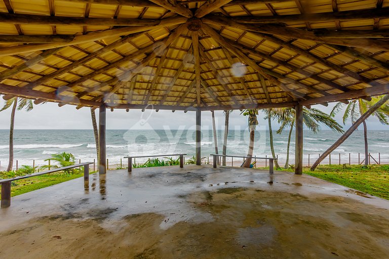BV09 Casa Beira mar 6/4 c/ Piscina a 70m da Praia Busca Vida