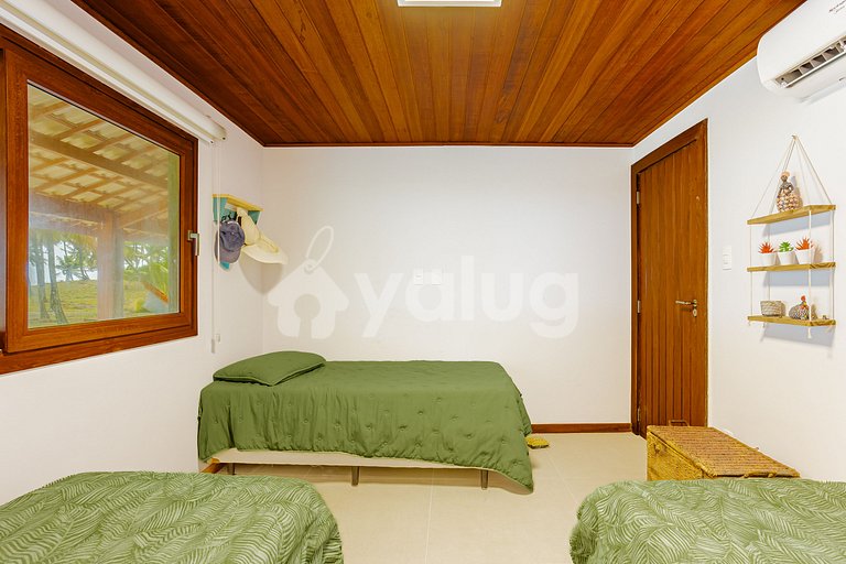 BV09 Casa frente al mar 6/4 piscina 70m de la playa