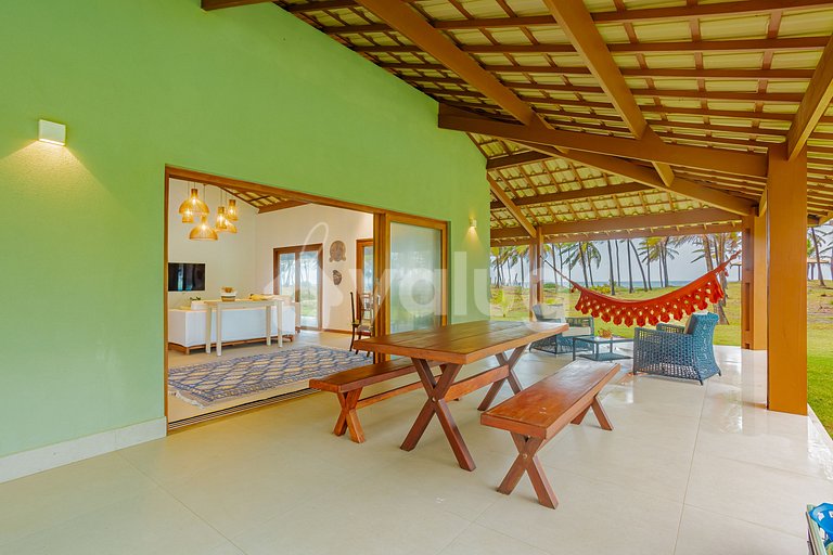 BV09 Casa Beira mar 6/4 c/ Piscina a 70m da Praia Busca Vida