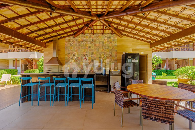 IT142 Village 4/4 | Beachfront condo with Pool Itacimirim