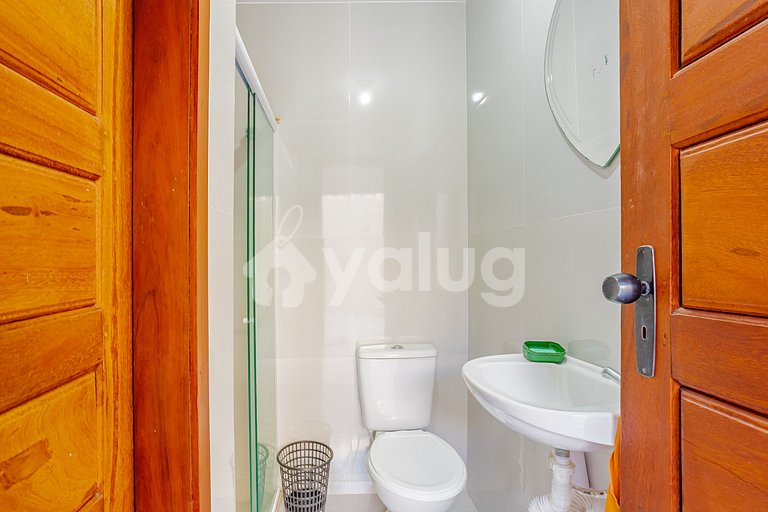 GB153 - Perfeita Casa 4/4 com Piscina Cond. Pé na areia