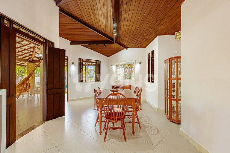 GB153 Perfect 4/4 House with Pool in Beachfront Gated